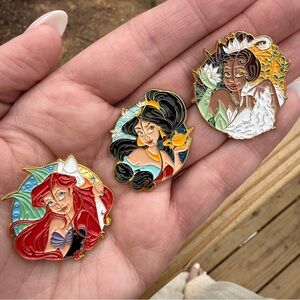 Elegant Princess Brooch Trio - Red, Black, Gold